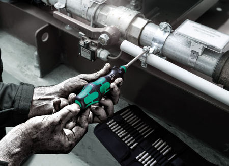 With the new Kraftform Turbo from Wera, screwdriving operations can be carried out considerably faster - and all without electricity.